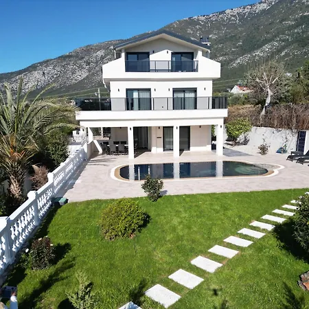 Villa White Deluxe Oeluedeniz