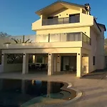 Villa White Deluxe ölüdeniz Fethiye
