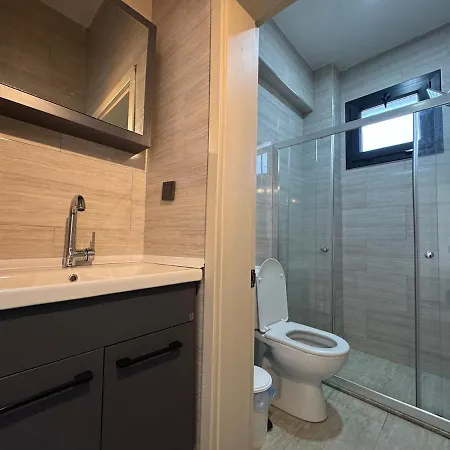 فيلة White Deluxe Oeluedeniz *