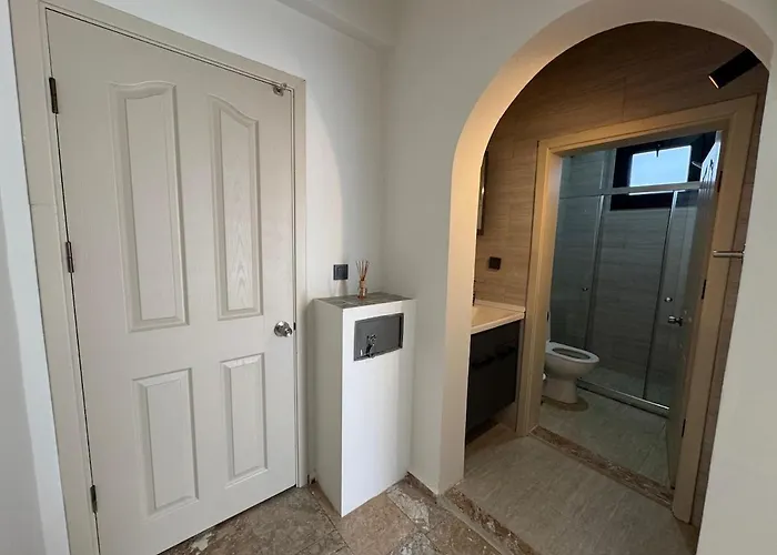 Vila White Deluxe Oeluedeniz