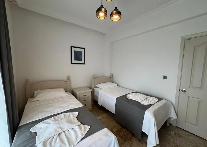 White Deluxe Oeluedeniz Vila