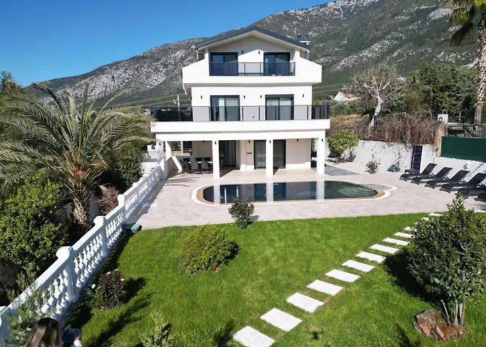 Villa White Deluxe Oeluedeniz